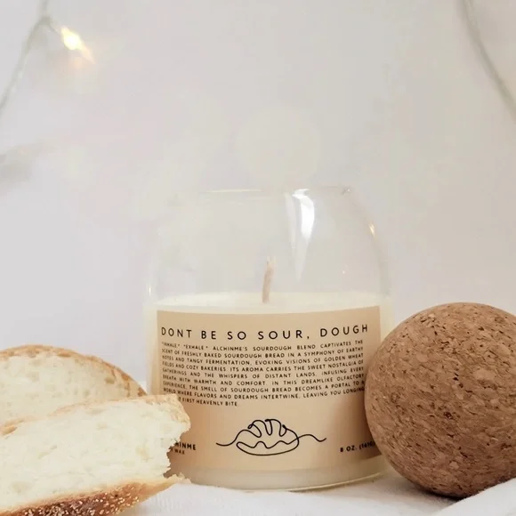 Candle Bread Scent! Smells just like sourdough bread! - Picture 1 of 4
